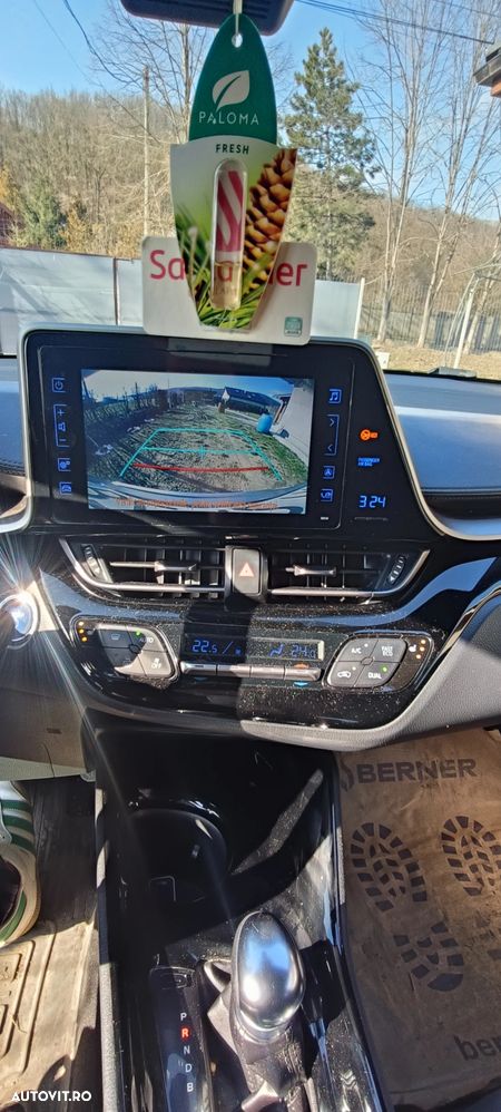 Toyota C-HR - 18