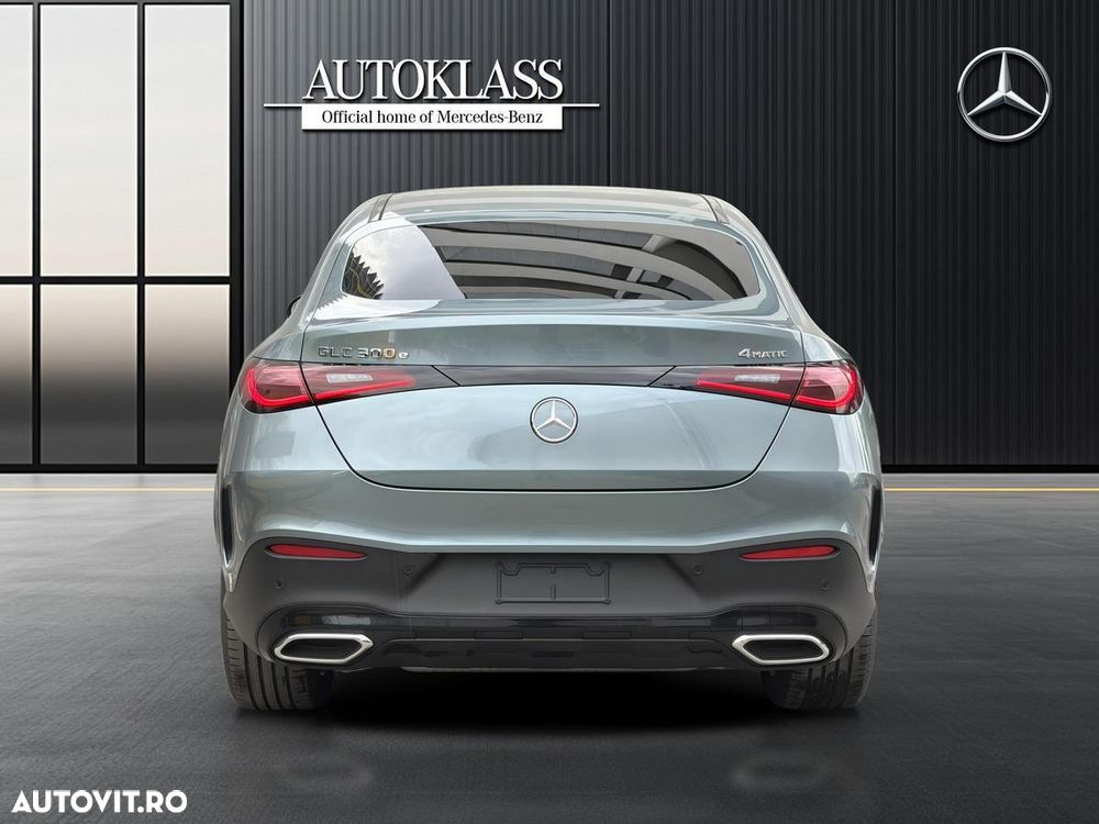 Mercedes-Benz GLC Coupe 300 e 4Matic 9G-TRONIC AMG Line Advanced - 7