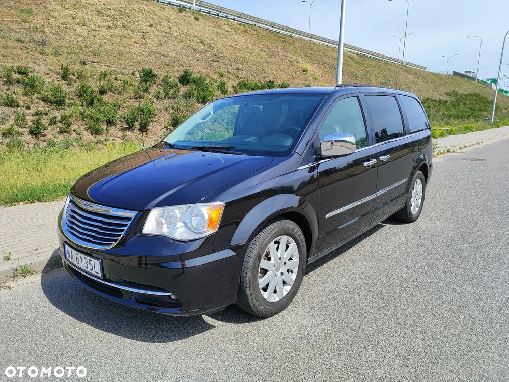 Chrysler Town & Country 3.6 Limited - 5