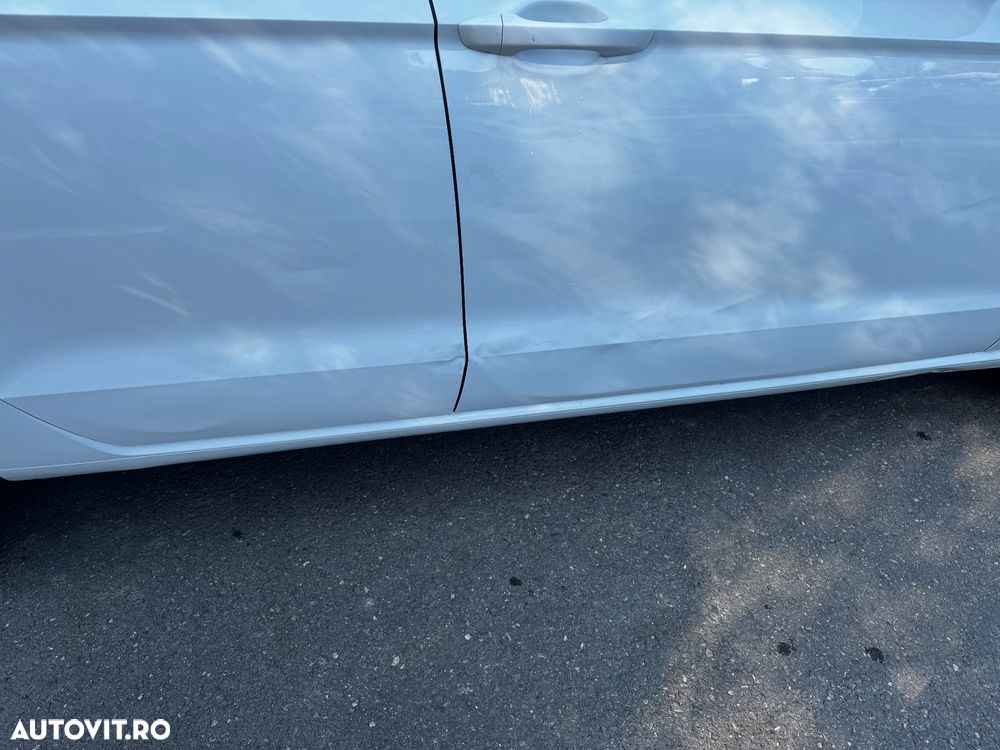 Volkswagen Golf Sportsvan 1.6 TDI DPF DSG BMT Highline - 18