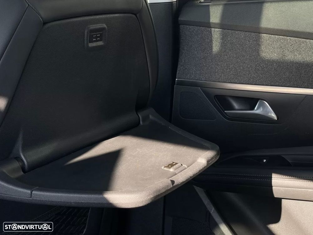 Peugeot 5008 BlueHDI 130 Allure - 24