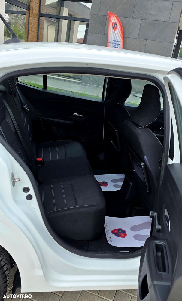 Dacia Logan TCe 90 MT6 Comfort - 29