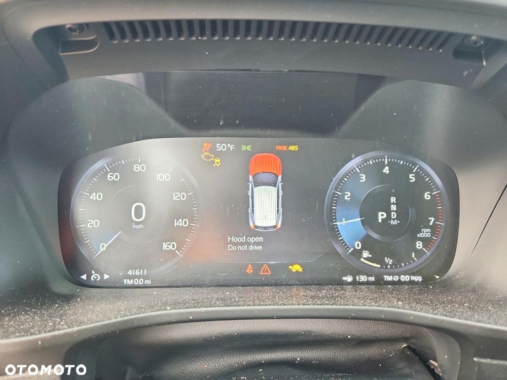 Volvo XC 40 T5 AWD Geartronic Momentum Pro - 10