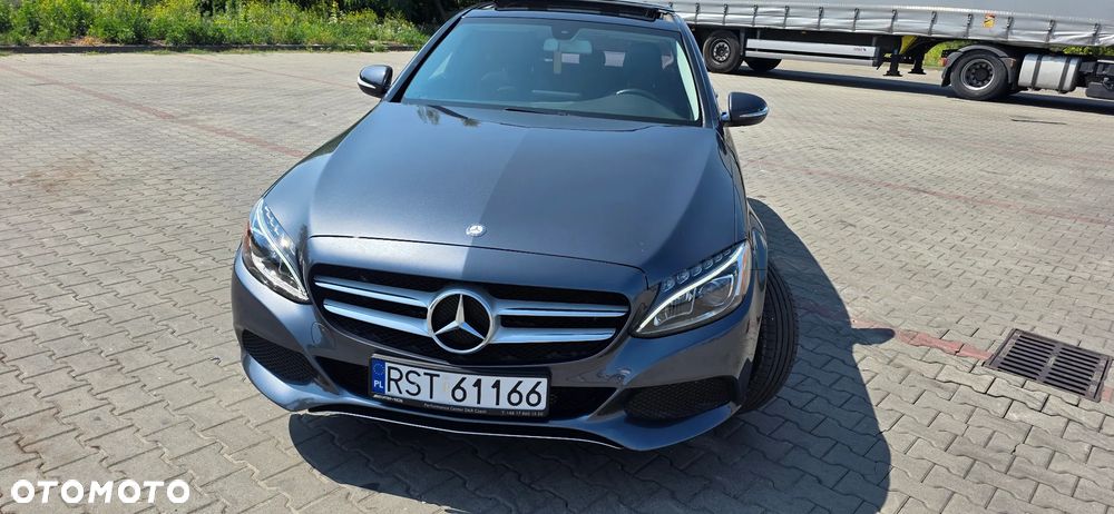 Mercedes-Benz Klasa C 300 7G-TRONIC - 17