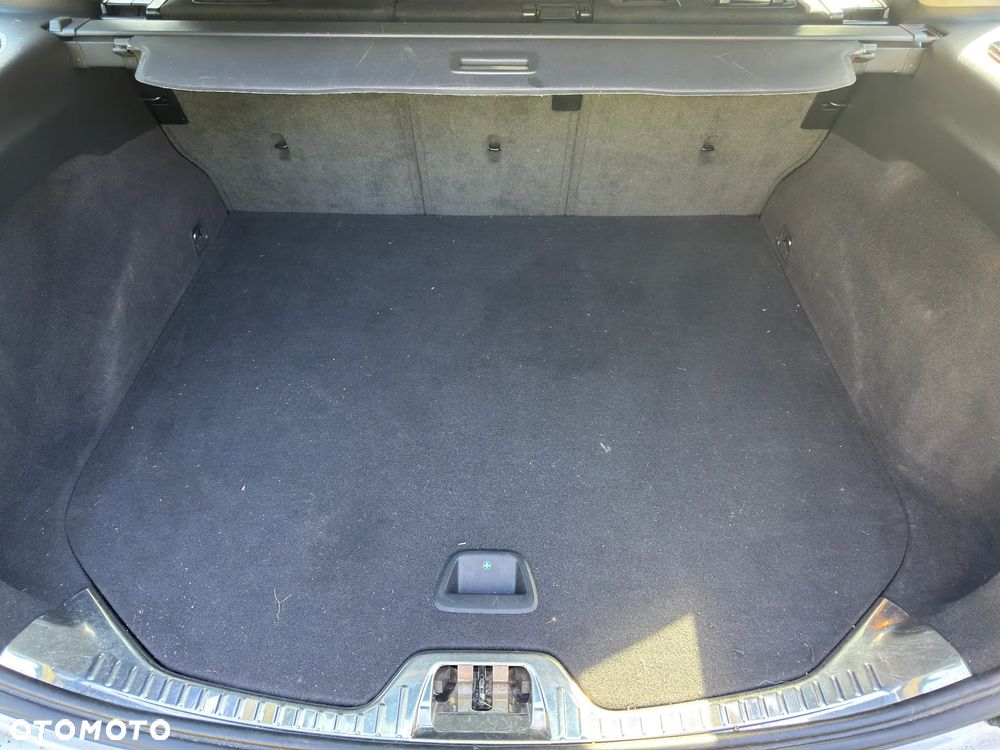 Volvo V60 D4 Drive-E Momentum - 10