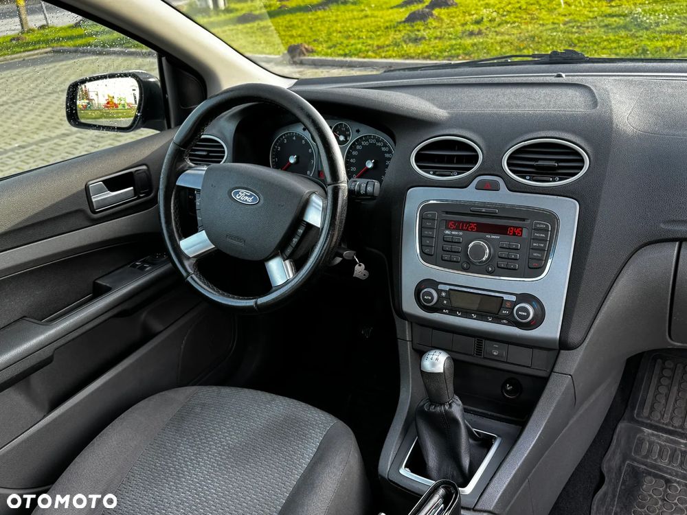 Ford Focus - 10