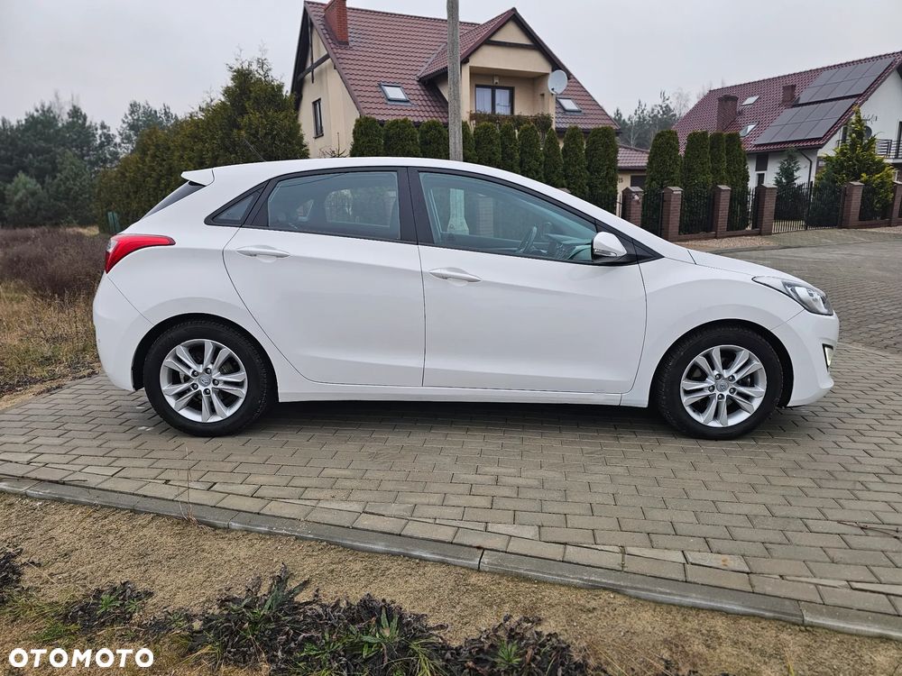 Hyundai i30 1.4 CRDi Intro Edition - 2