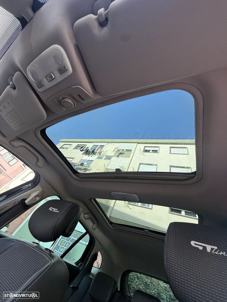 Renault Mégane Sport Tourer 1.5 dCi GT Line SS - 6