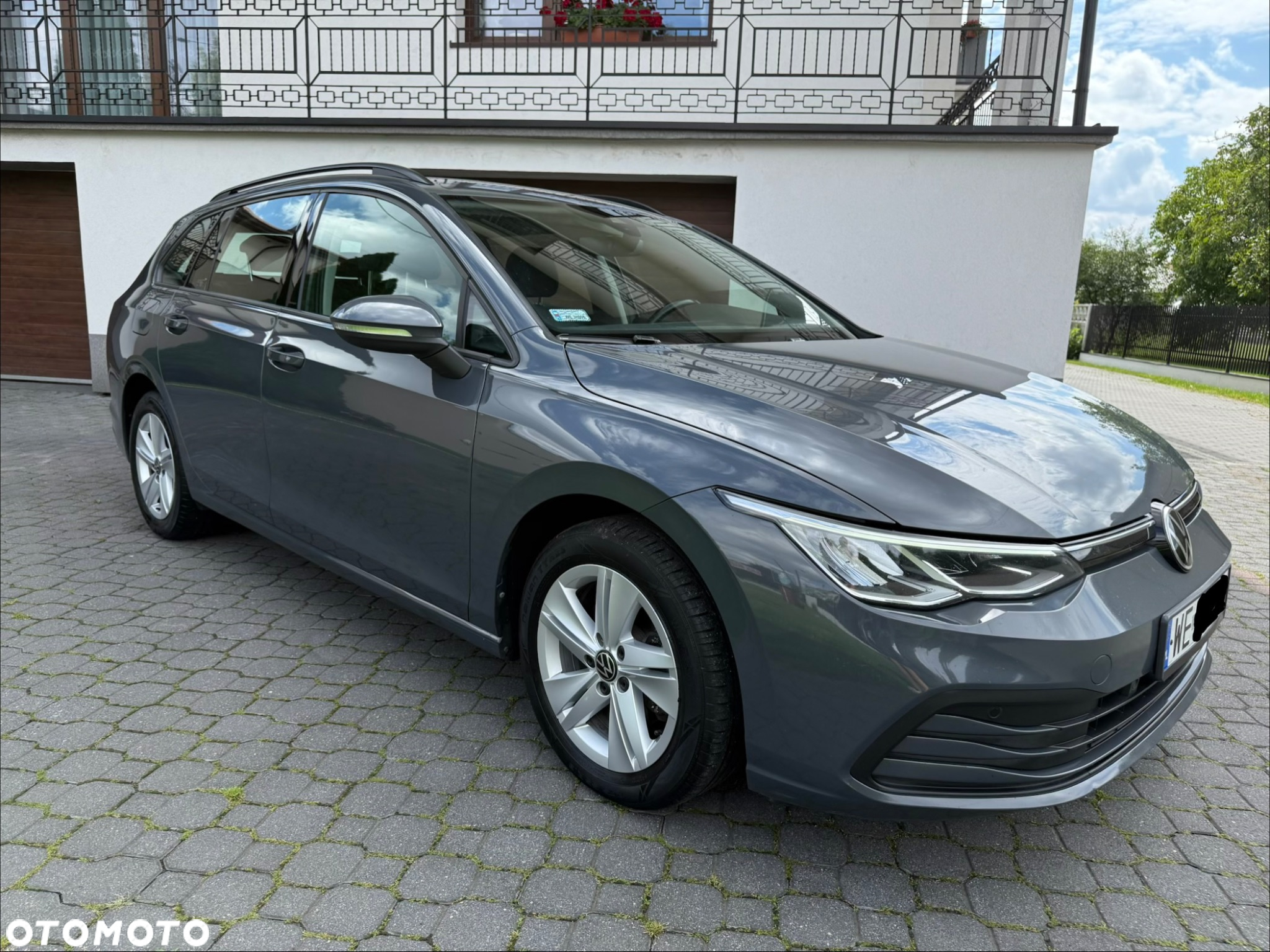 Volkswagen Golf - 11