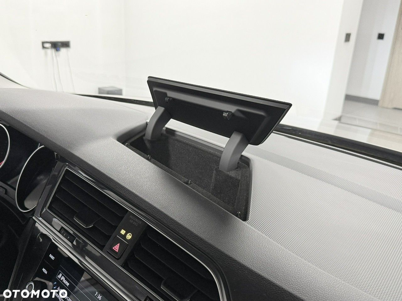 Volkswagen Tiguan - 27