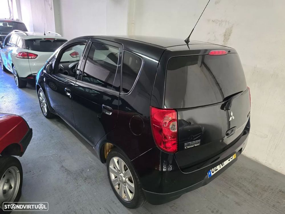 Mitsubishi Colt 1.3 Invite - 3