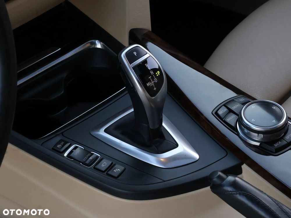 BMW Seria 3 - 12