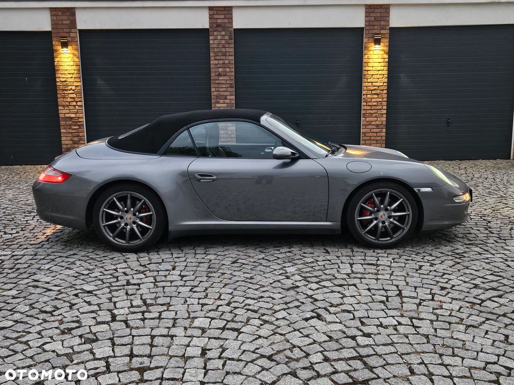 Porsche 911 Carrera 4 S Tiptronic - 19