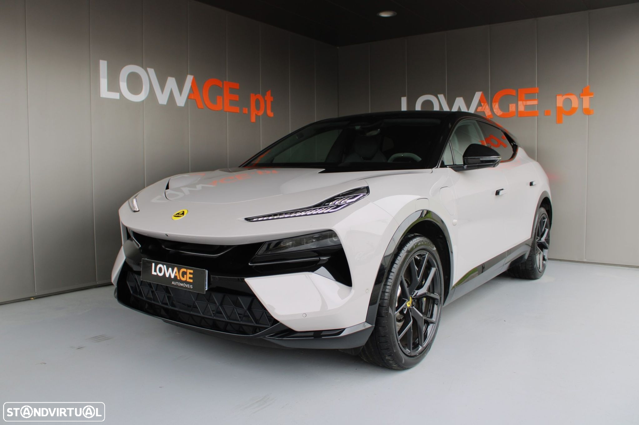Lotus Eletre - 15