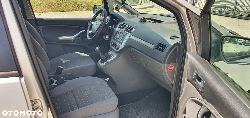 Ford C-MAX 1.6 TDCi Ghia - 24