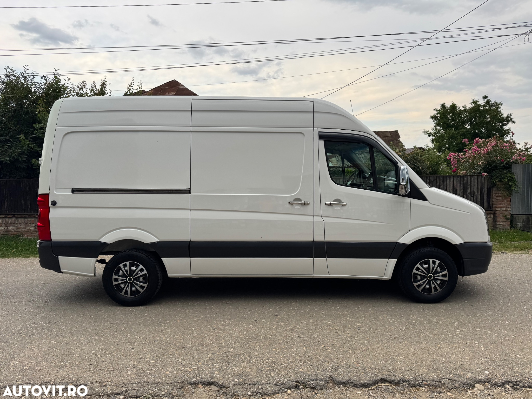 Volkswagen Crafter - 17