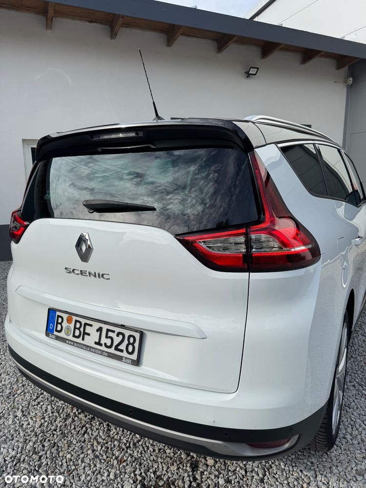 Renault Scenic - 5