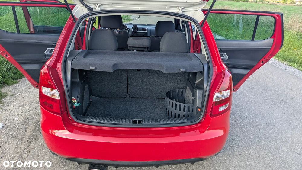 Skoda Fabia 1.6 16V Sportline - 8