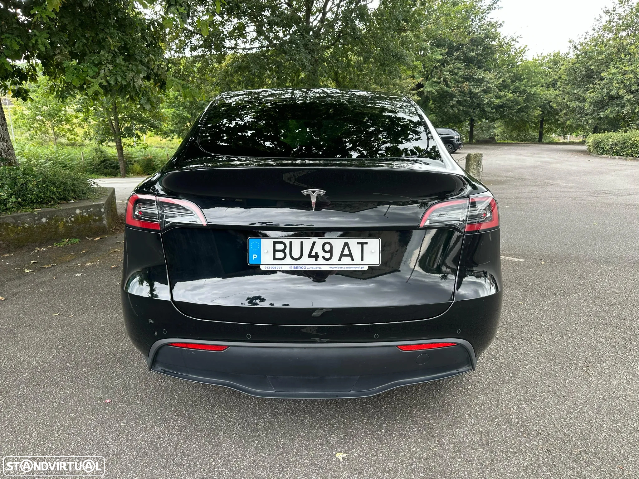Tesla Model Y Long Range Dual Motor AWD - 6