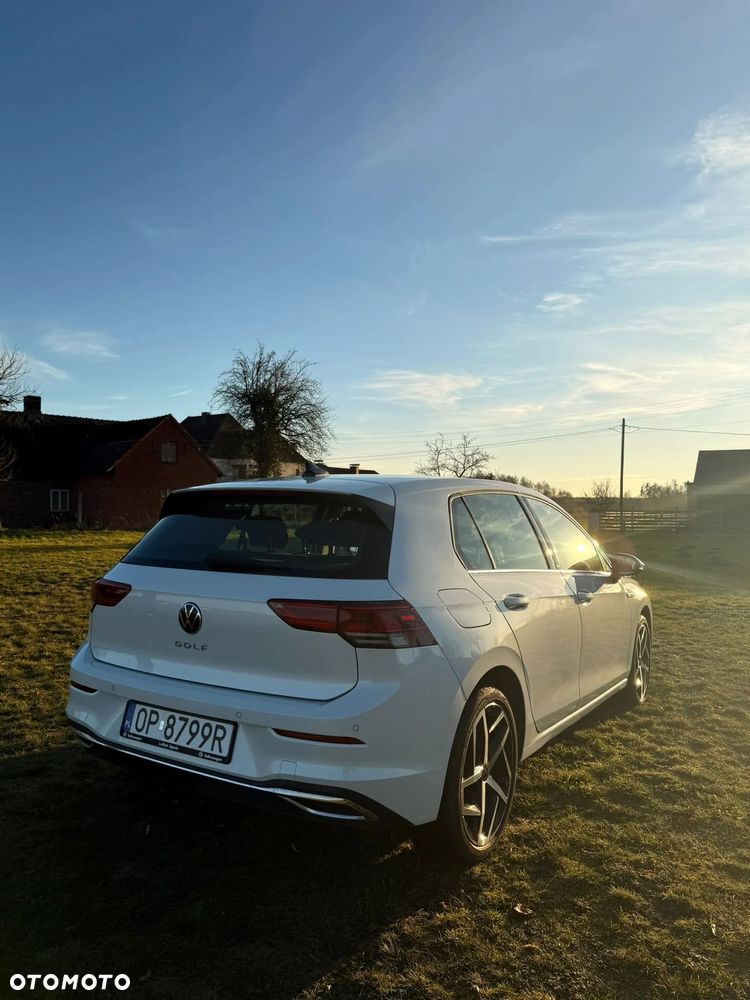 Volkswagen Golf 1.5 TSI EVO Style - 4