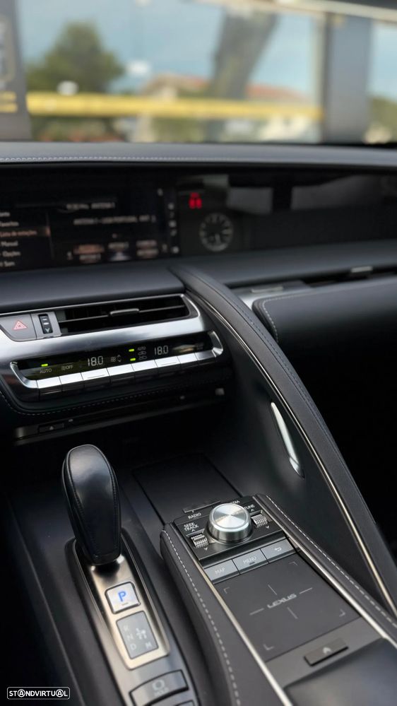 Lexus LC 500h Luxury - 11