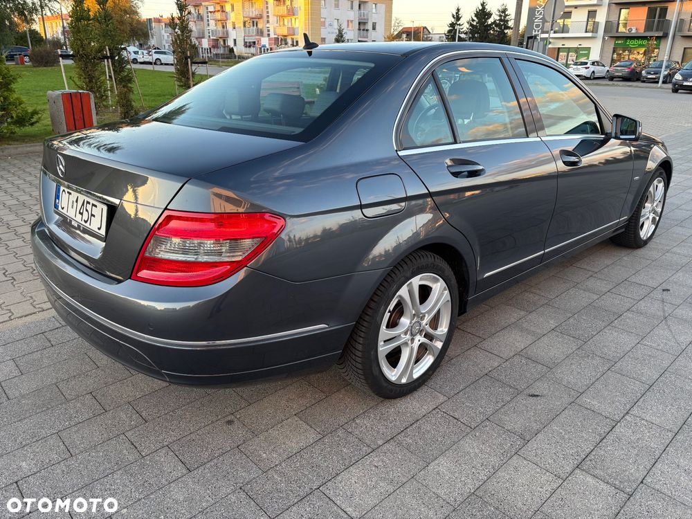 Mercedes-Benz C-Class 2009 photo 3