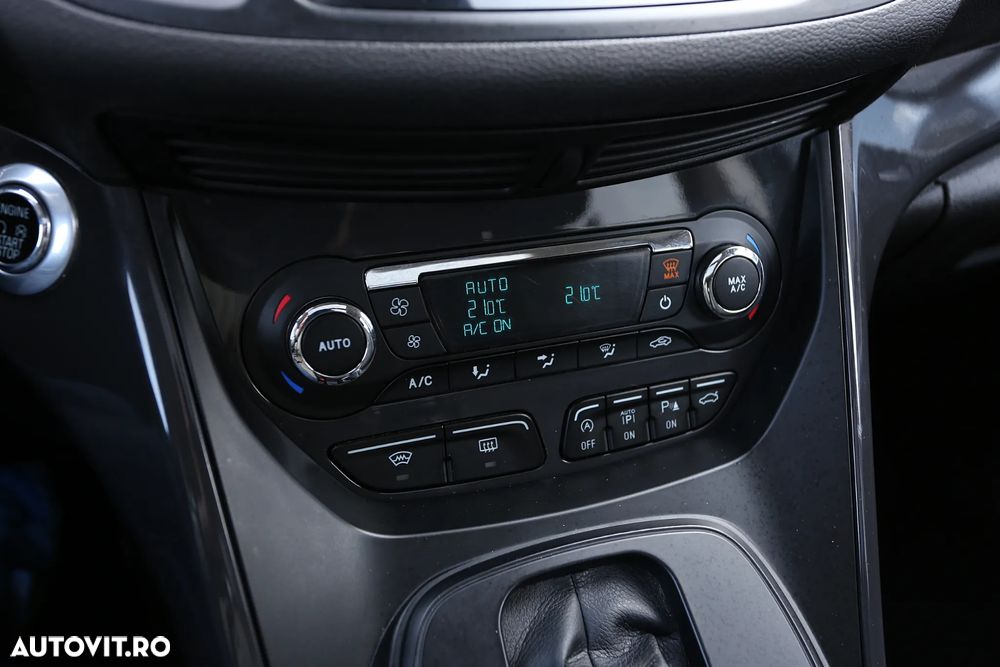 Ford Kuga 2.0 TDCi 4x4 Aut. ST-Line - 18