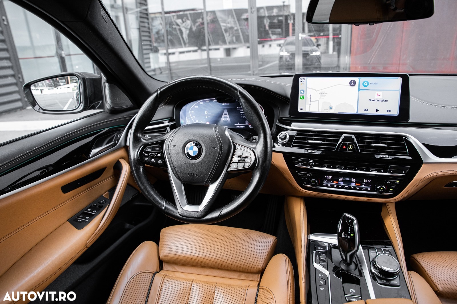 BMW Seria 5 530e xDrive Aut. Luxury Line - 33