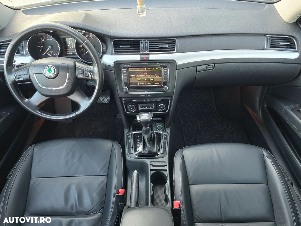 Skoda Superb 2.0 TDI DSG Elegance - 5