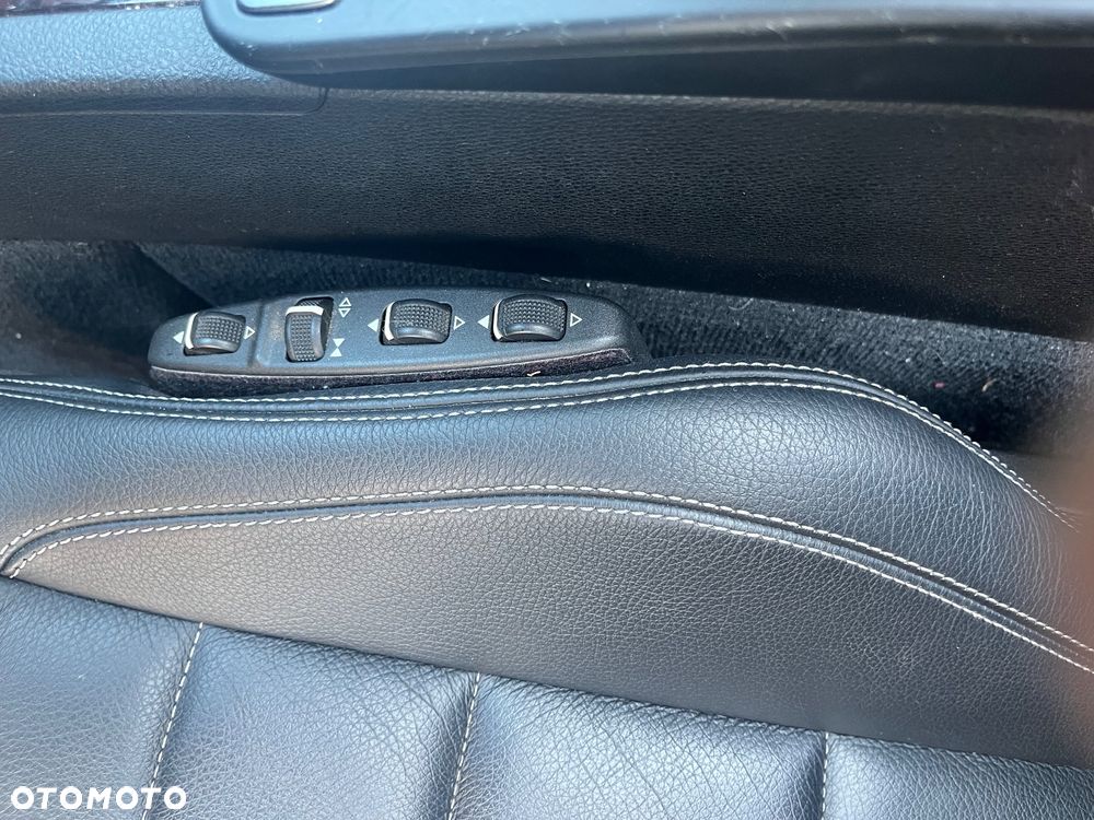 Mercedes-Benz Klasa E 350 BlueEFFICIENCY 7G-TRONIC Avantgarde - 31