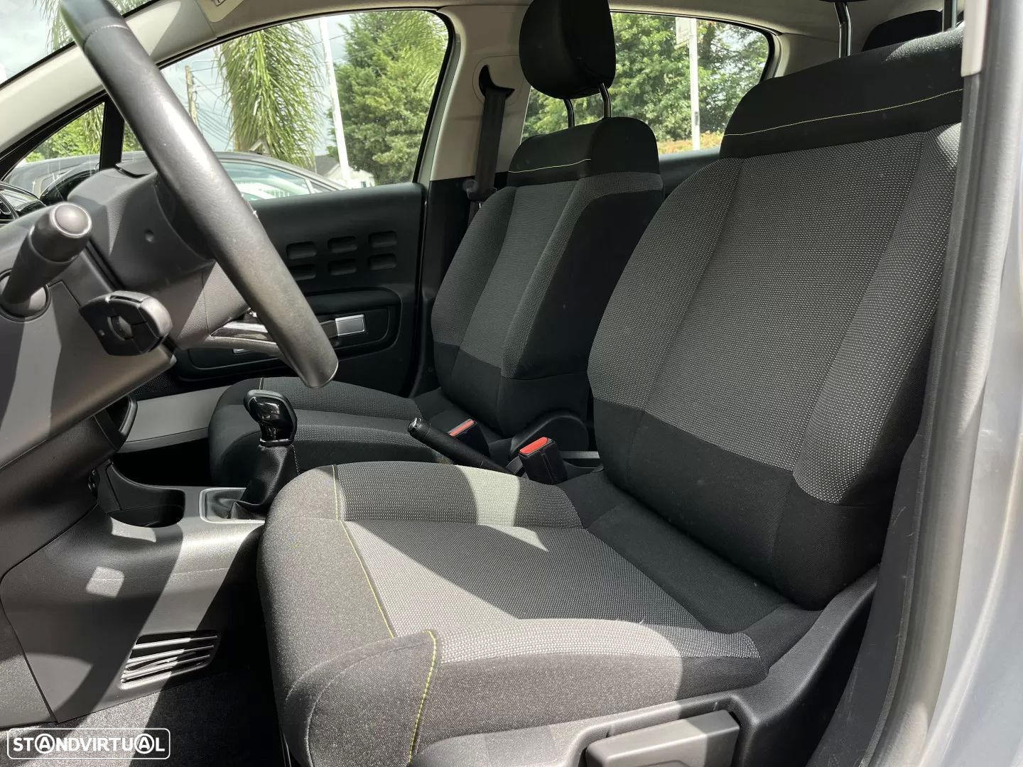 Citroën C3 1.2 PureTech Shine - 9