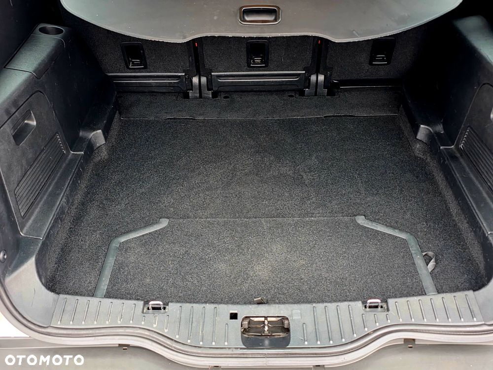 Ford S-Max 2.0 TDCi DPF Trend - 13