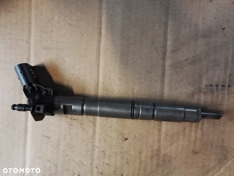 Wtryskiwacz Wtrysk 3.0TDI 0445115037 Audi A4 A6 A8 - 3