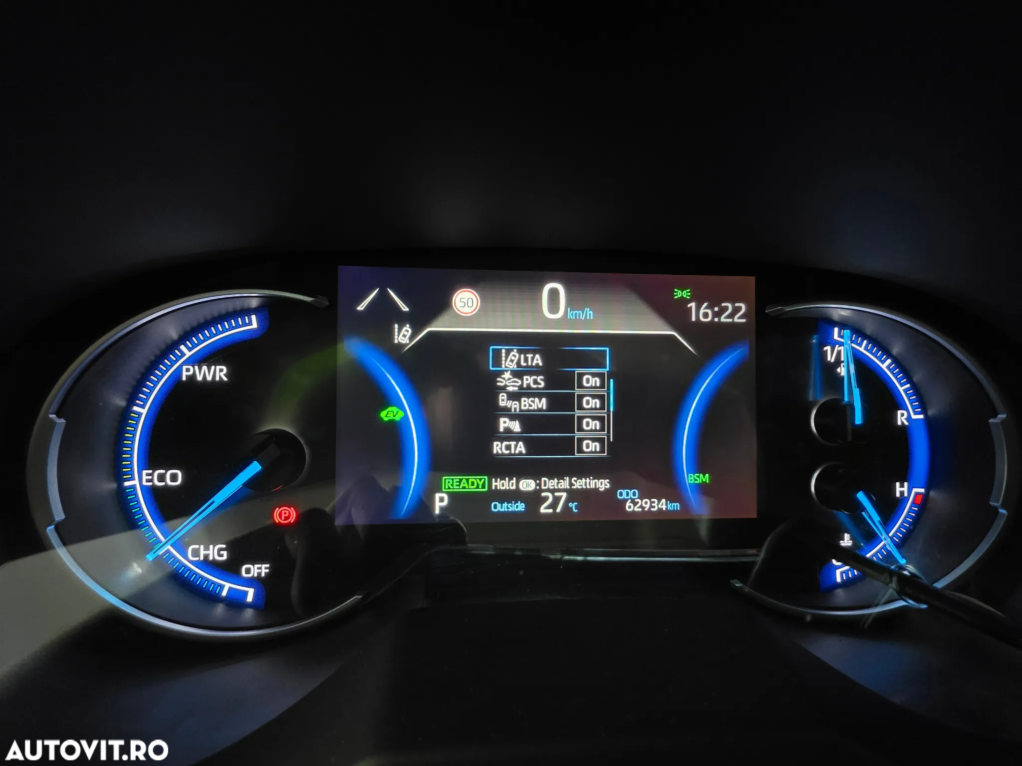 Toyota RAV4 2.5 Hybrid VVT-iE 4x4 Luxury Plus - 36