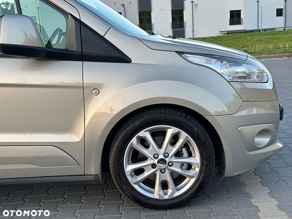 Ford Tourneo Connect 1.5 TDCi Titanium - 10