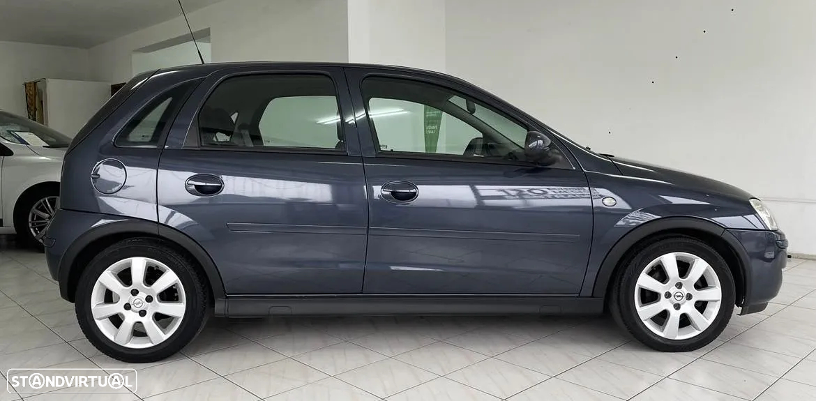 Opel Corsa 1.3 CDTi Silver - 12