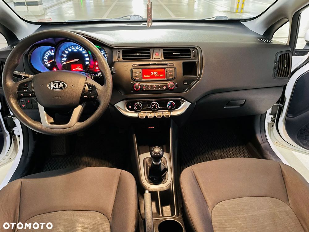 Kia Rio 1.2 Attract - 7