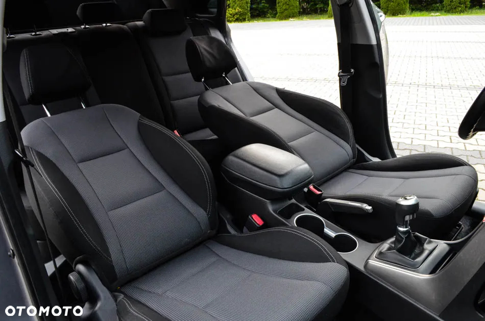 Hyundai i30 1.6 CRDi BlueDrive Comfort - 38