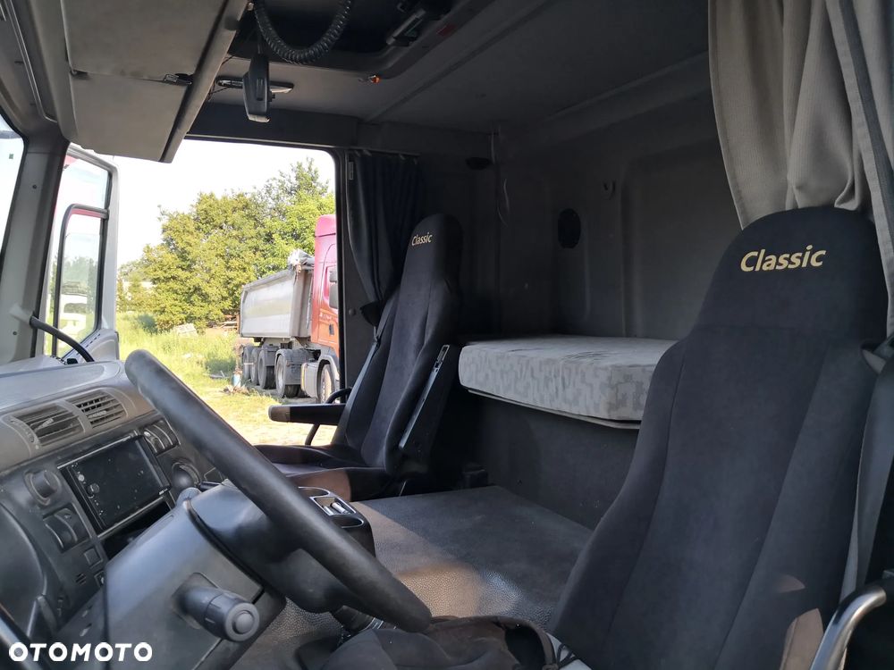 DAF CF 85 - 11