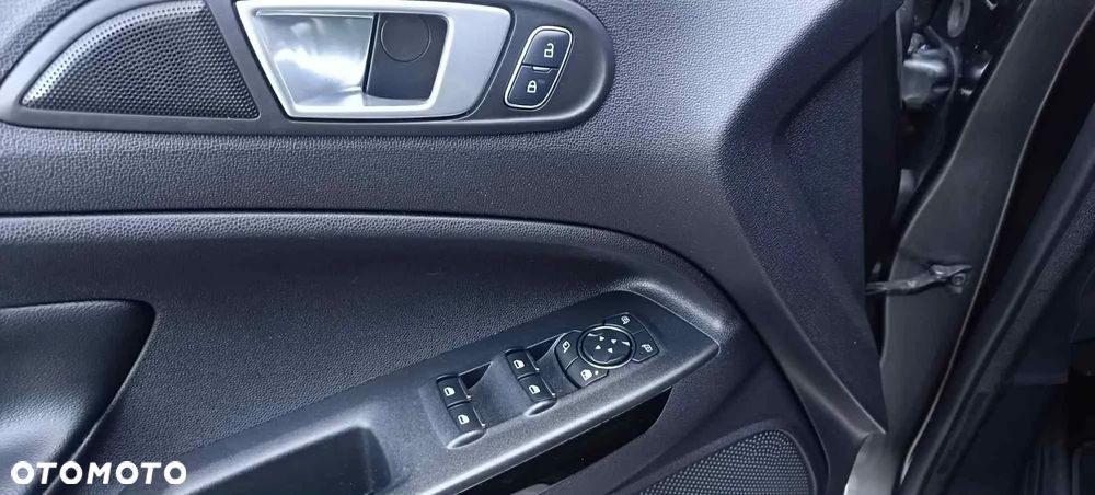 Ford EcoSport - 8
