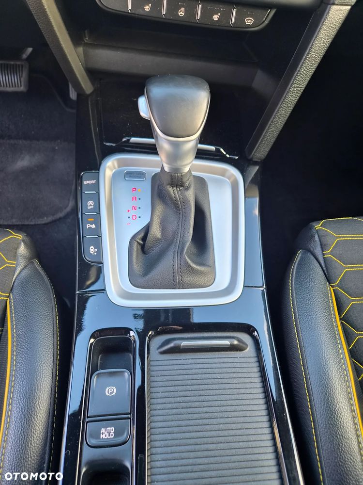 Kia XCeed - 14