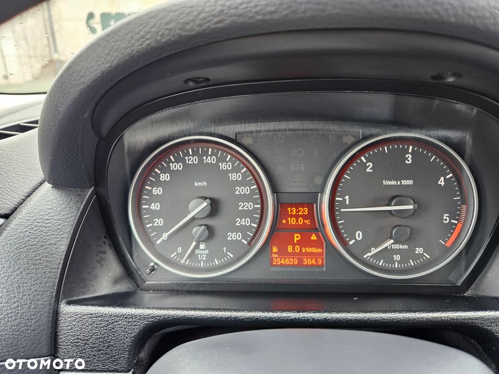 BMW X1 xDrive20d - 12