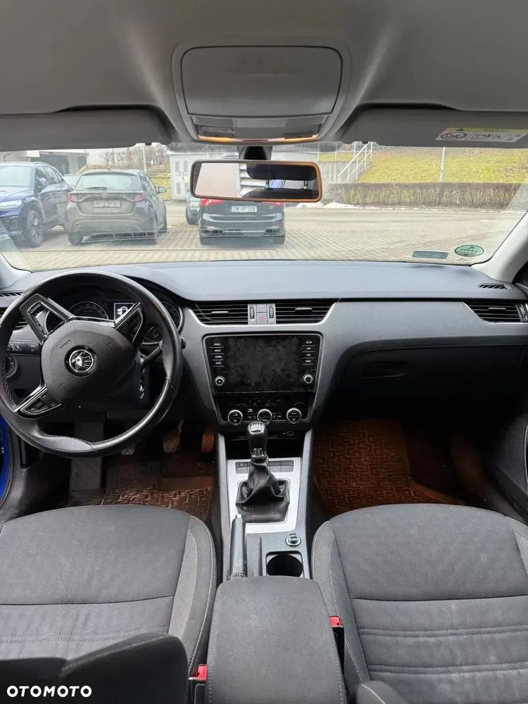 Skoda Octavia - 2