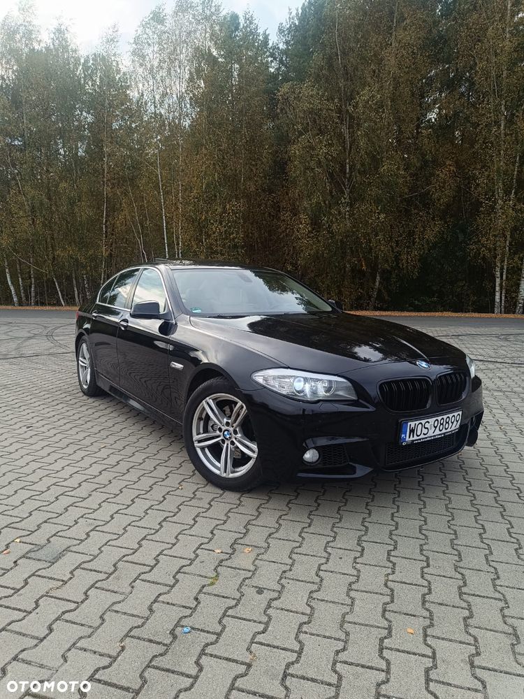 BMW F10 2011 photo 4