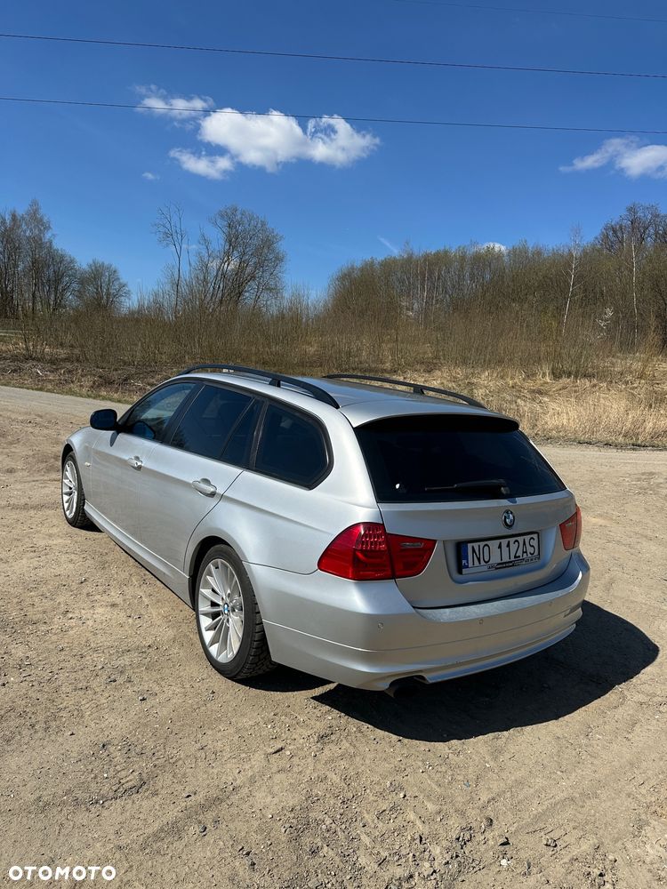 BMW Seria 3 318d - 4