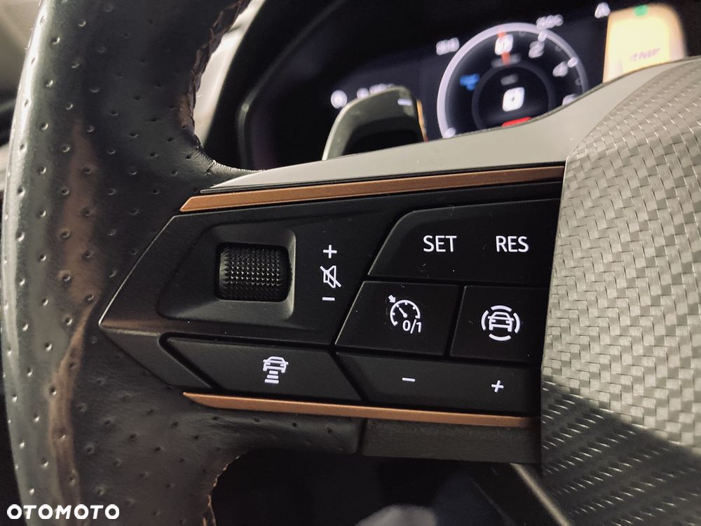 Cupra Formentor 1.4 e-Hybrid DSG - 26