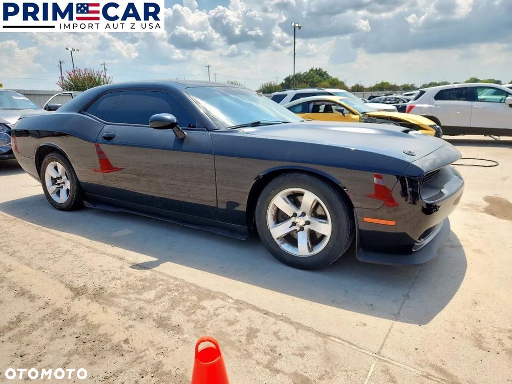 Dodge Challenger 5.7 R/T - 4