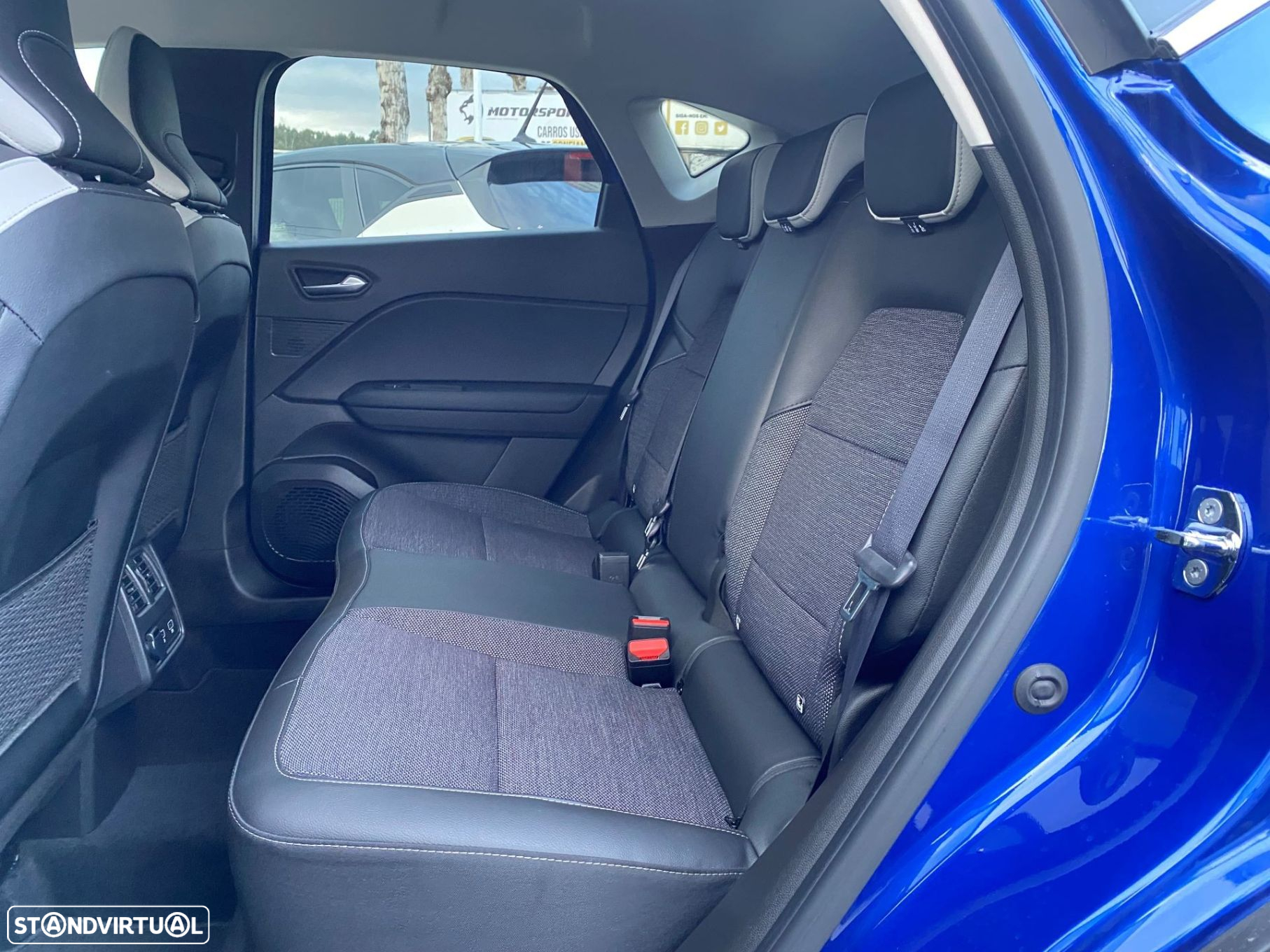 Renault Captur 1.0 TCe Intens Bi-Fuel - 11