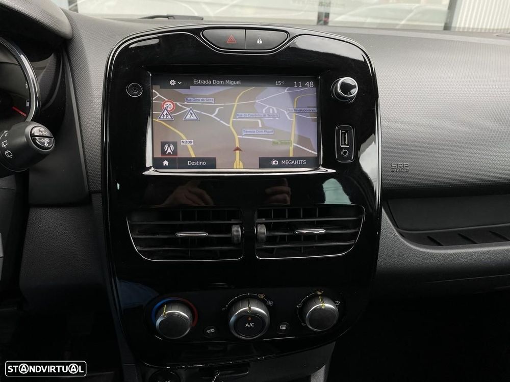 Renault Clio 0.9 TCe Limited Edition - 13