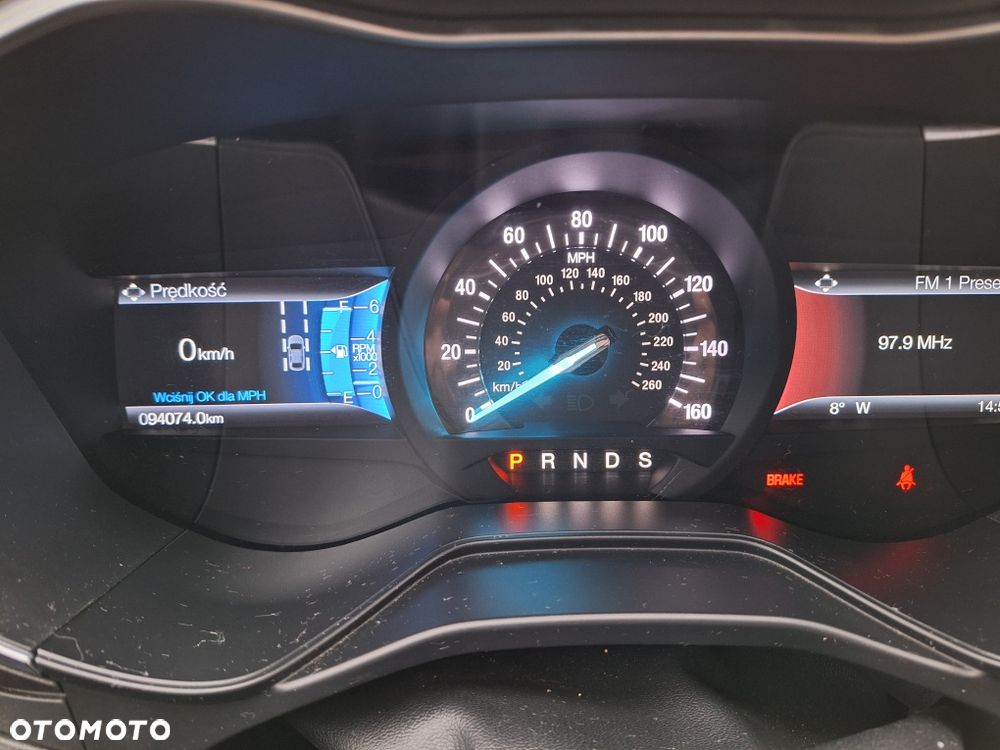 Ford Fusion - 7